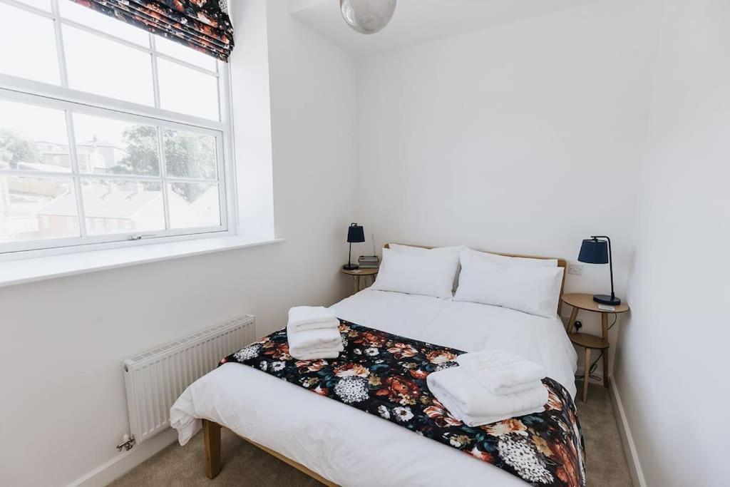 Bobbin Row - Grade 2 Listed Property With A Beautiful Design With Access To Leeds Leeds  Dış mekan fotoğraf