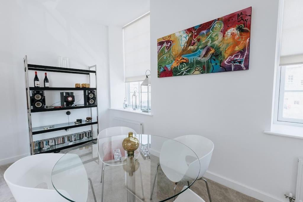 Bobbin Row - Grade 2 Listed Property With A Beautiful Design With Access To Leeds Leeds  Dış mekan fotoğraf